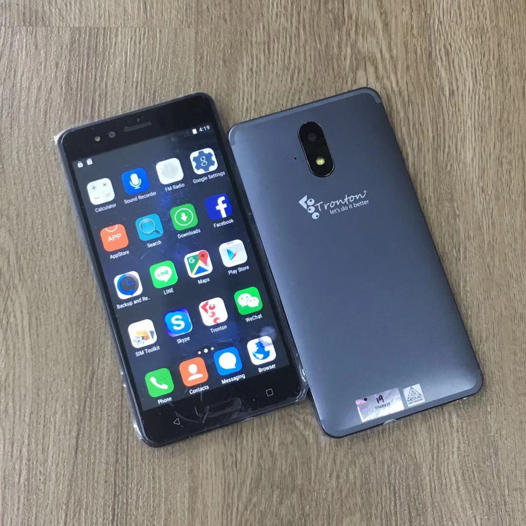 (GREY)TRONTON A5 5.5''inch 2+16GB Dual Sim 3G Android Smart Phone (Ready Stock)